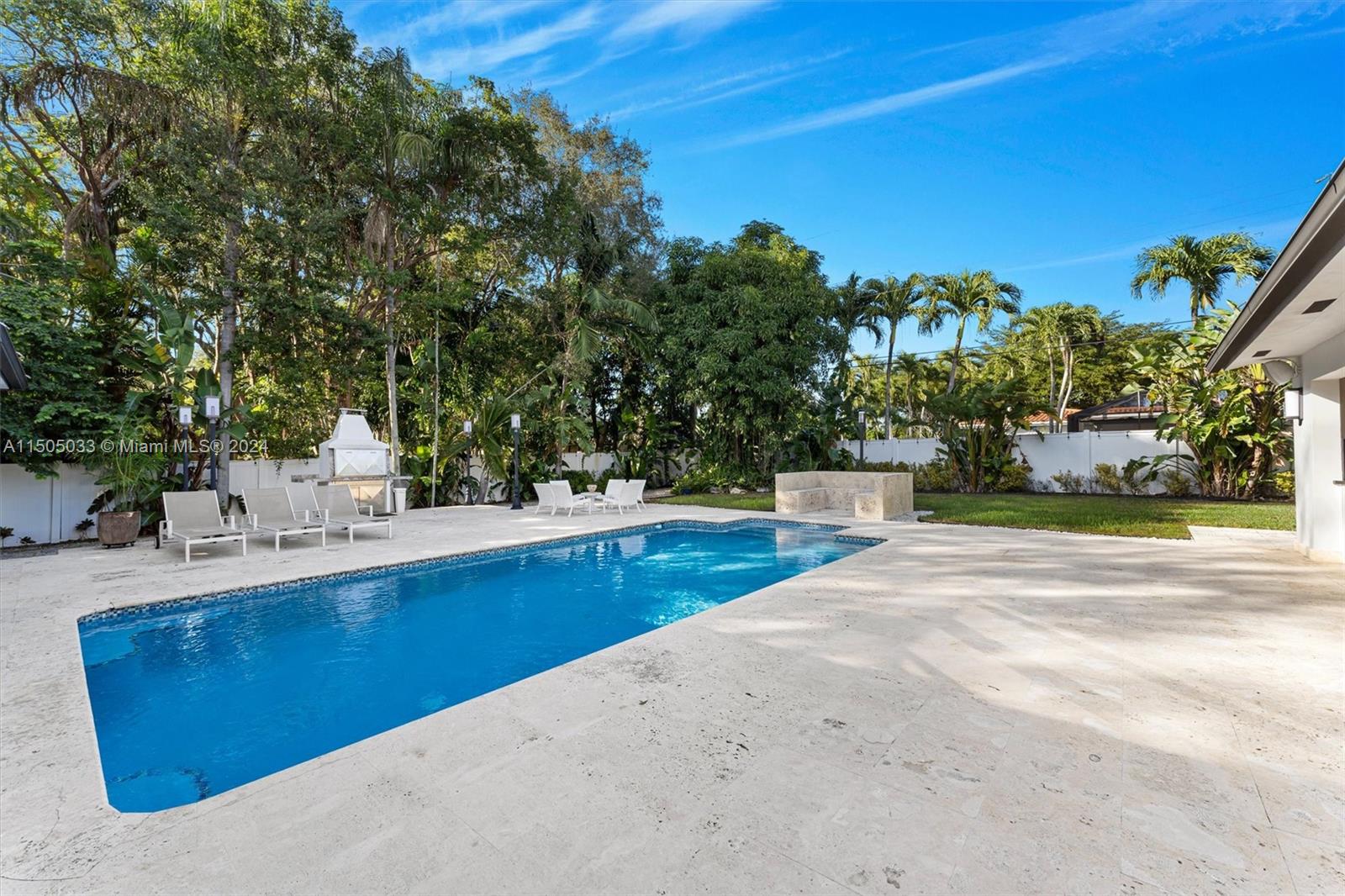 8363 98th St, Miami, FL, 33156 United States, 5 Bedrooms Bedrooms, ,6 BathroomsBathrooms,Residential,For Sale,98th St,A11505033
