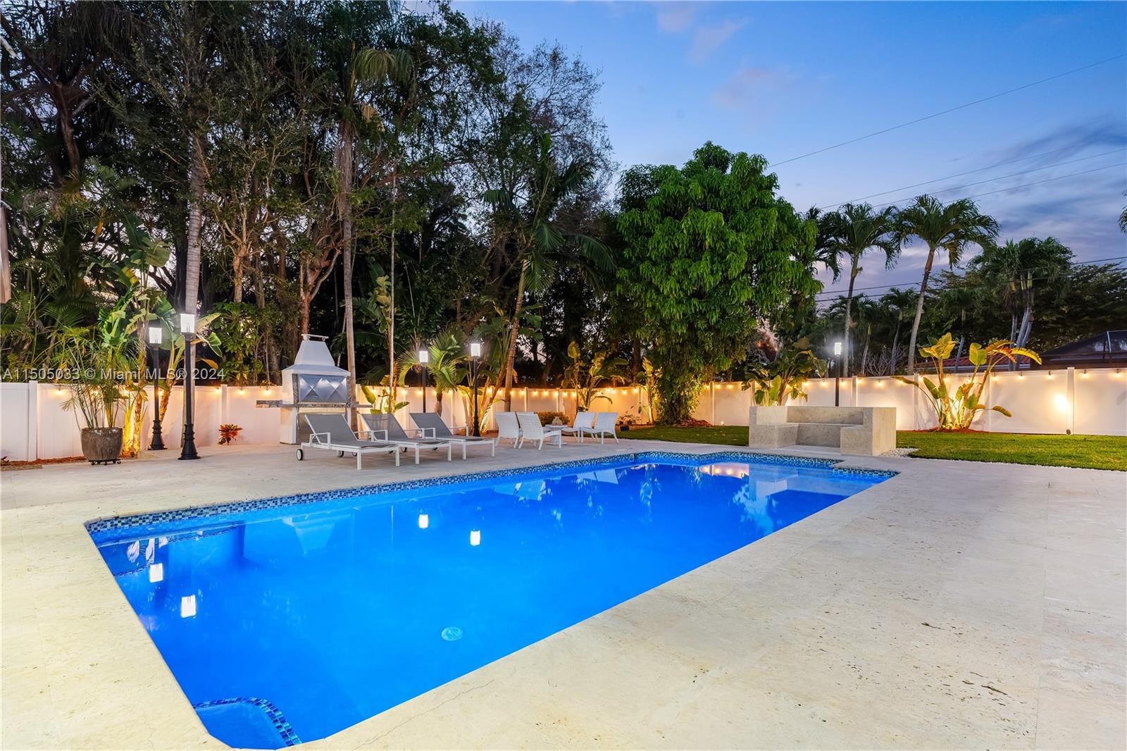 8363 98th St, Miami, FL, 33156 United States, 5 Bedrooms Bedrooms, ,6 BathroomsBathrooms,Residential,For Sale,98th St,A11505033