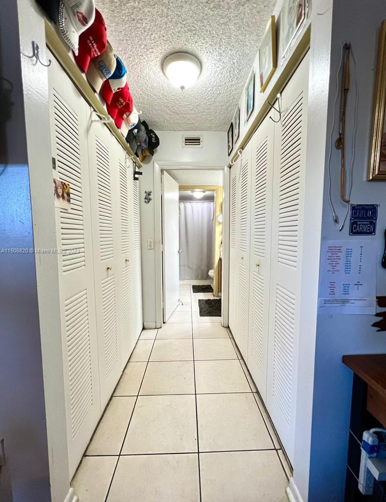 18810 NW 57th Ave 102, Hialeah, Florida 33015, 2 Bedrooms Bedrooms, ,2 BathroomsBathrooms,Residential,For Sale,18810 NW 57th Ave 102,A11505820