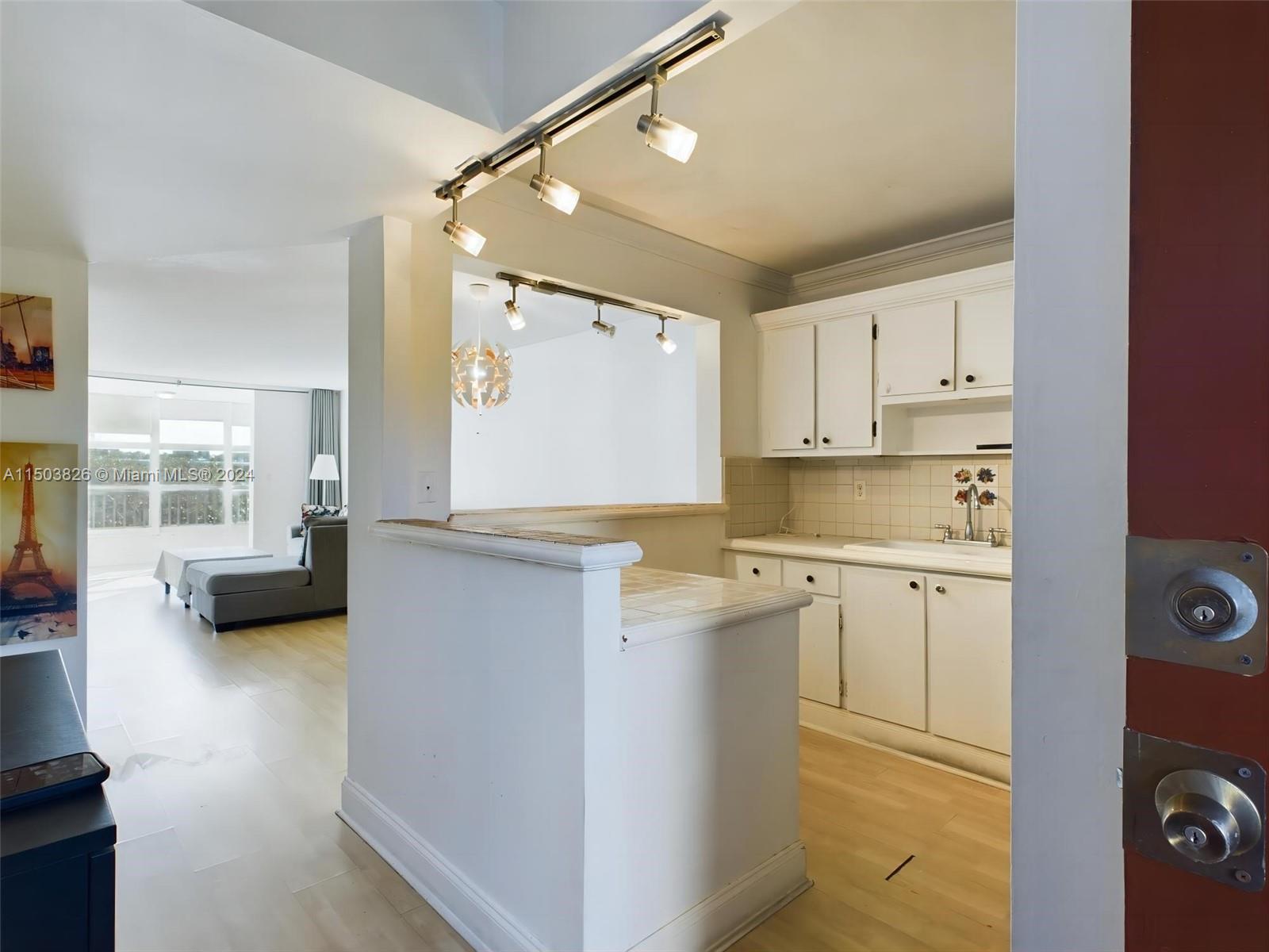 1700 191st St, Miami, FL, 33179 United States, 2 Bedrooms Bedrooms, ,2 BathroomsBathrooms,Residential,For Sale,191st St,A11503826