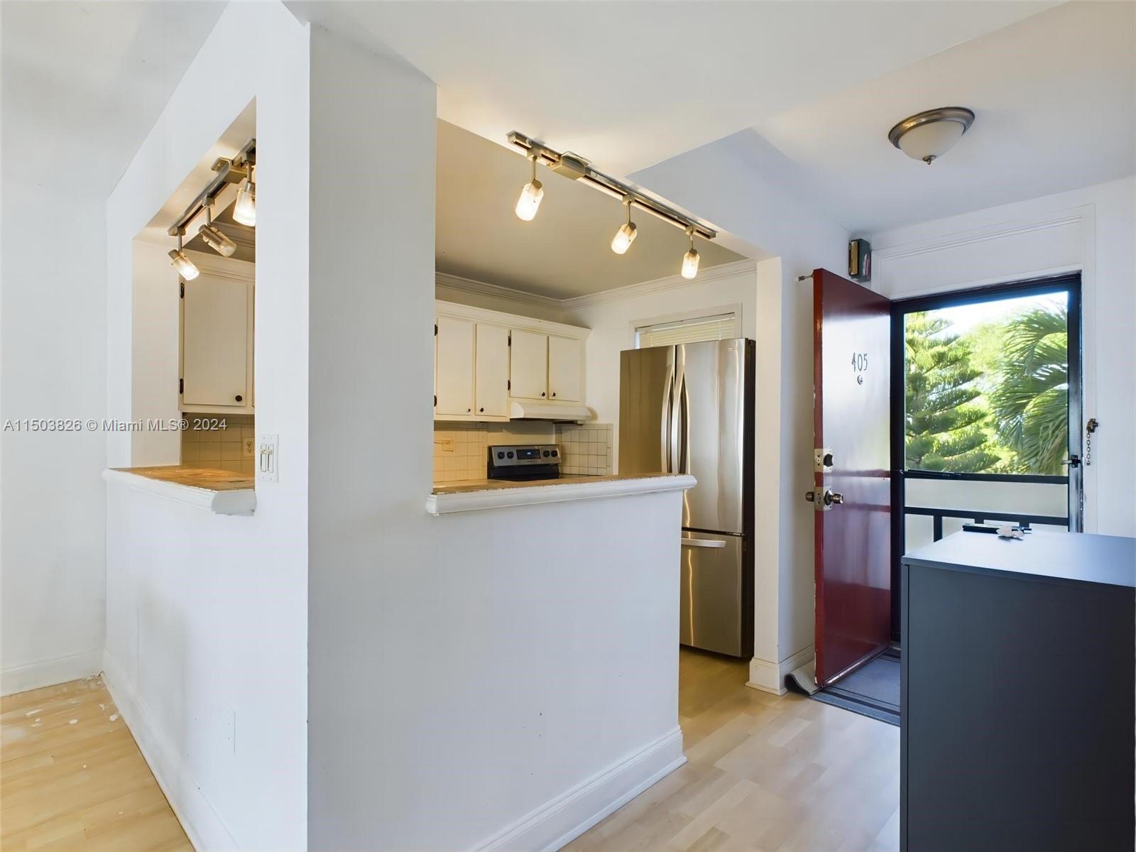 1700 191st St, Miami, FL, 33179 United States, 2 Bedrooms Bedrooms, ,2 BathroomsBathrooms,Residential,For Sale,191st St,A11503826