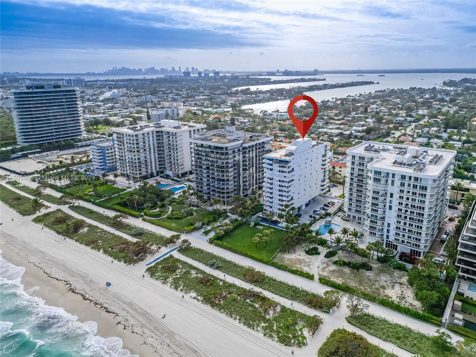 8911 Collins Ave 201, Surfside, Florida 33154, 2 Bedrooms Bedrooms, ,2 BathroomsBathrooms,Residentiallease,For Rent,8911 Collins Ave 201,A11505805