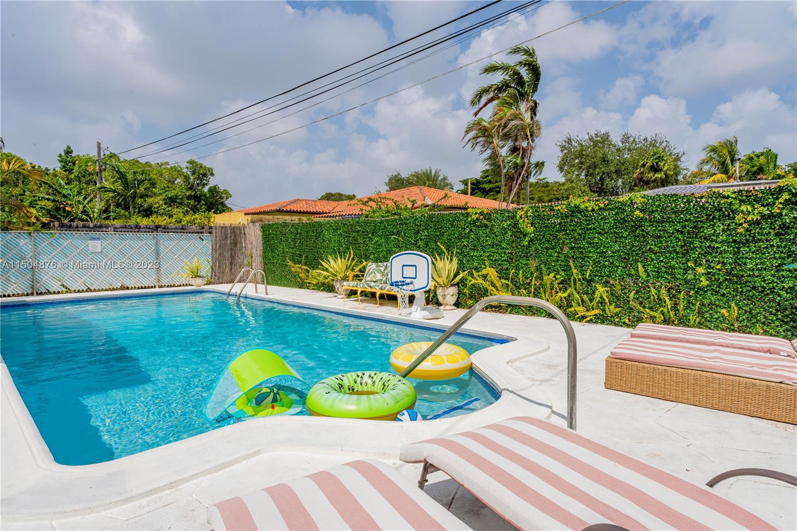 Miami, Florida 33125, 3 Bedrooms Bedrooms, ,2 BathroomsBathrooms,Residentiallease,For Rent,A11504876