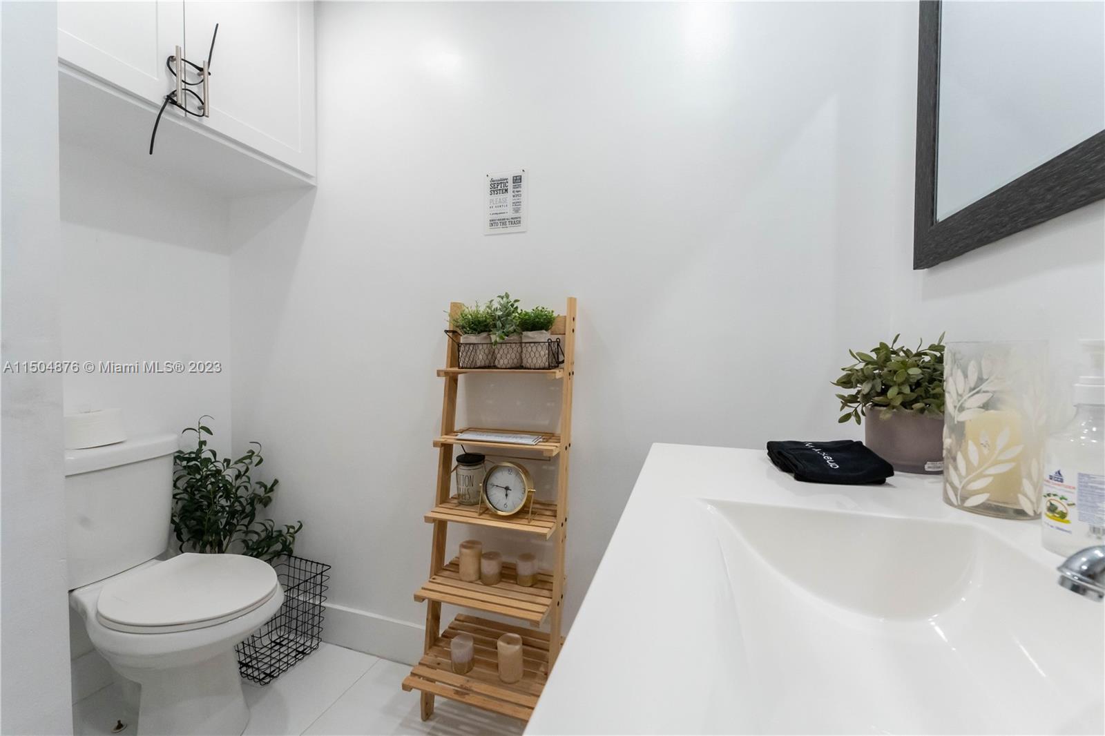 Miami, Florida 33125, 3 Bedrooms Bedrooms, ,2 BathroomsBathrooms,Residentiallease,For Rent,A11504876