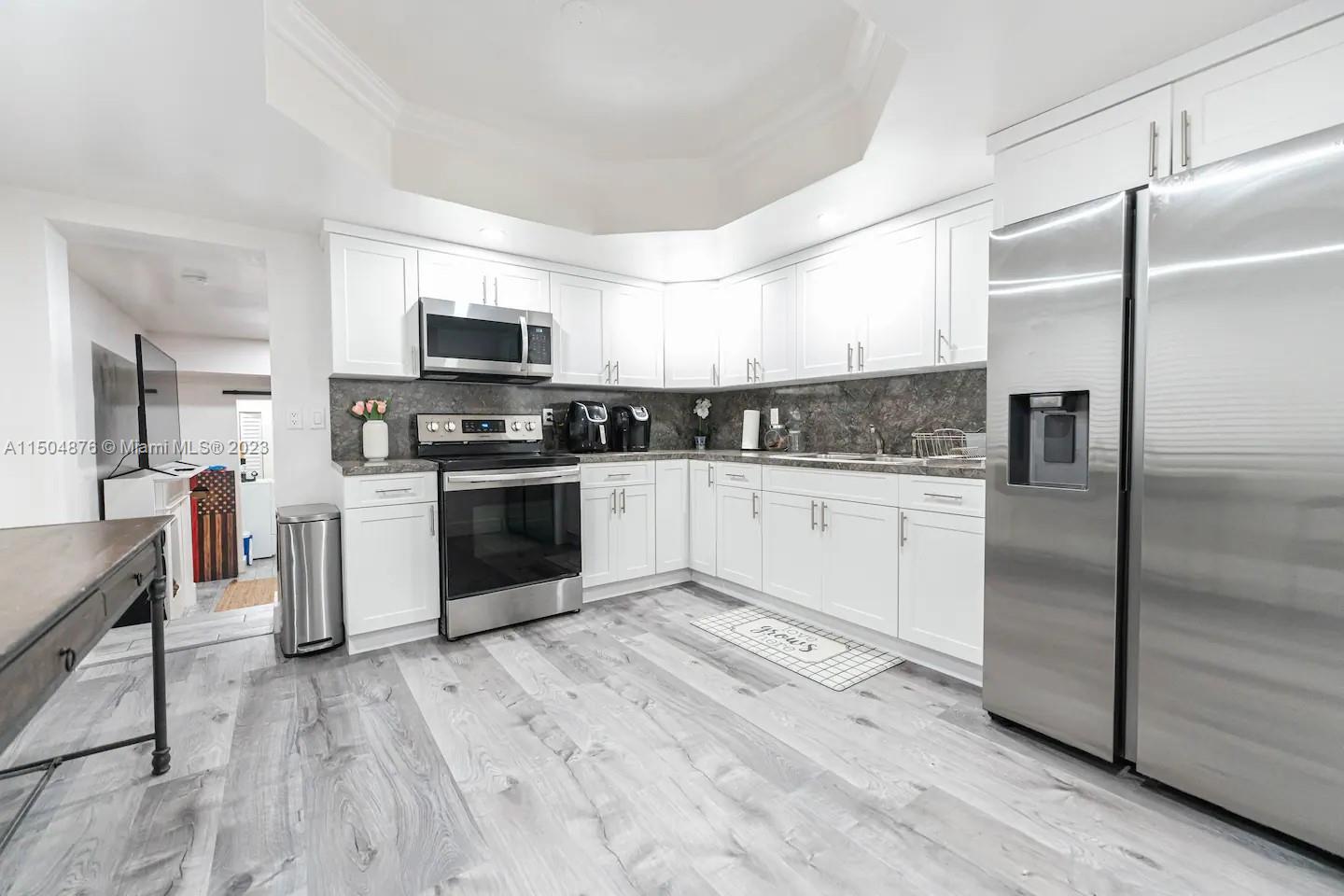 Miami, Florida 33125, 3 Bedrooms Bedrooms, ,2 BathroomsBathrooms,Residentiallease,For Rent,A11504876