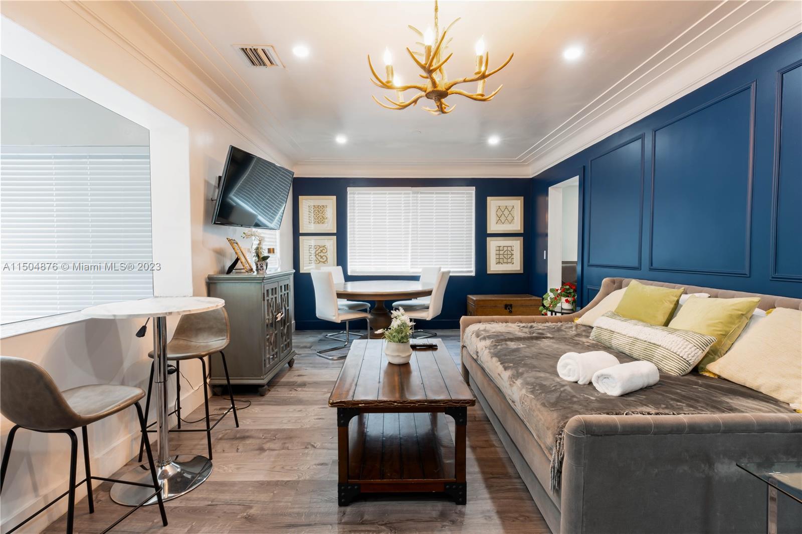 Miami, Florida 33125, 3 Bedrooms Bedrooms, ,2 BathroomsBathrooms,Residentiallease,For Rent,A11504876