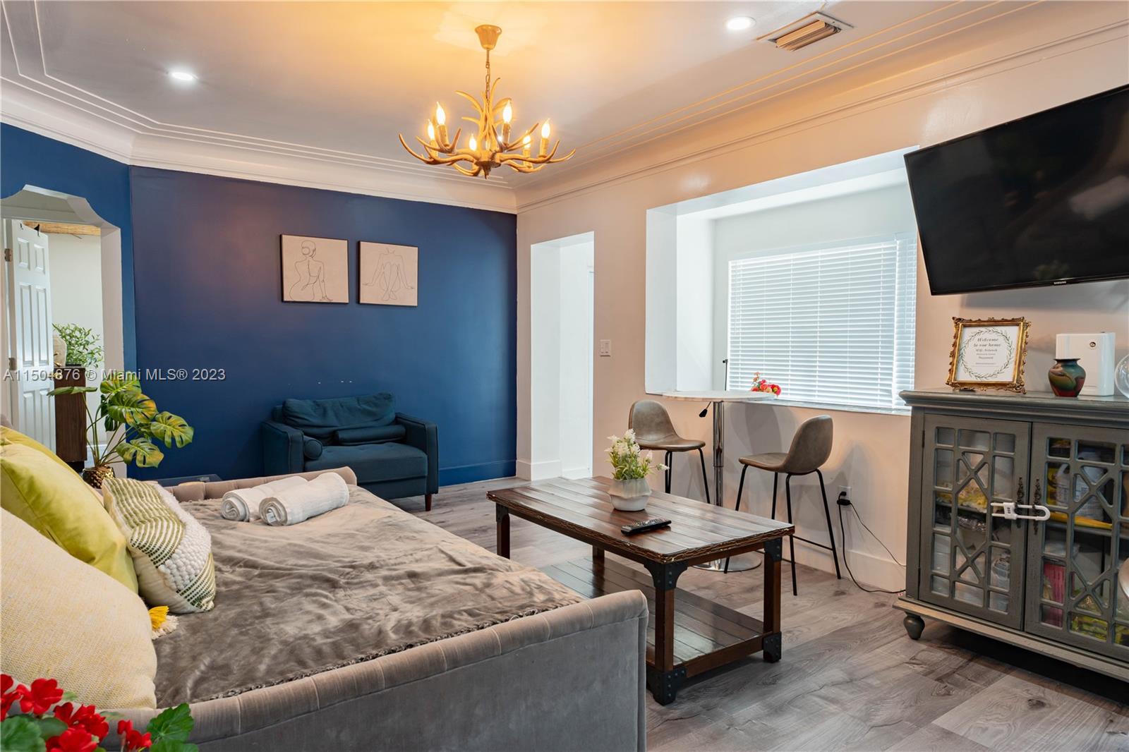 Miami, Florida 33125, 3 Bedrooms Bedrooms, ,2 BathroomsBathrooms,Residentiallease,For Rent,A11504876