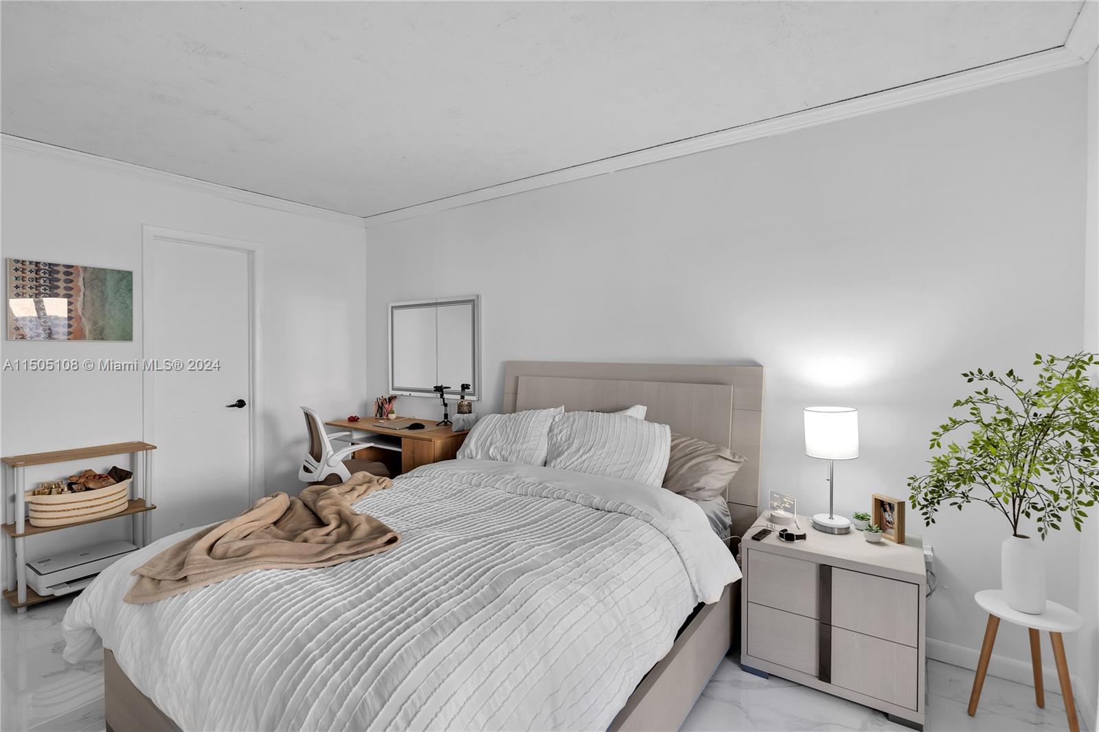 8575 5th Ter, Miami, FL, 33126 United States, 2 Bedrooms Bedrooms, ,2 BathroomsBathrooms,Residential,For Sale,5th Ter,A11505108