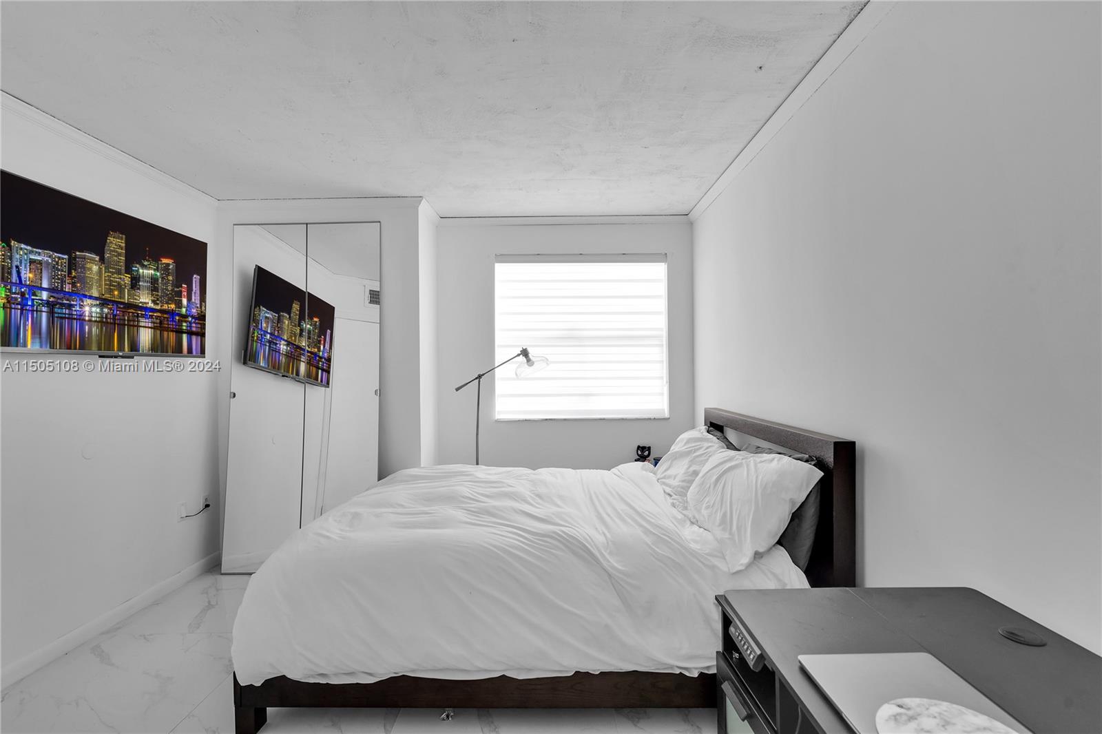 8575 5th Ter, Miami, FL, 33126 United States, 2 Bedrooms Bedrooms, ,2 BathroomsBathrooms,Residential,For Sale,5th Ter,A11505108