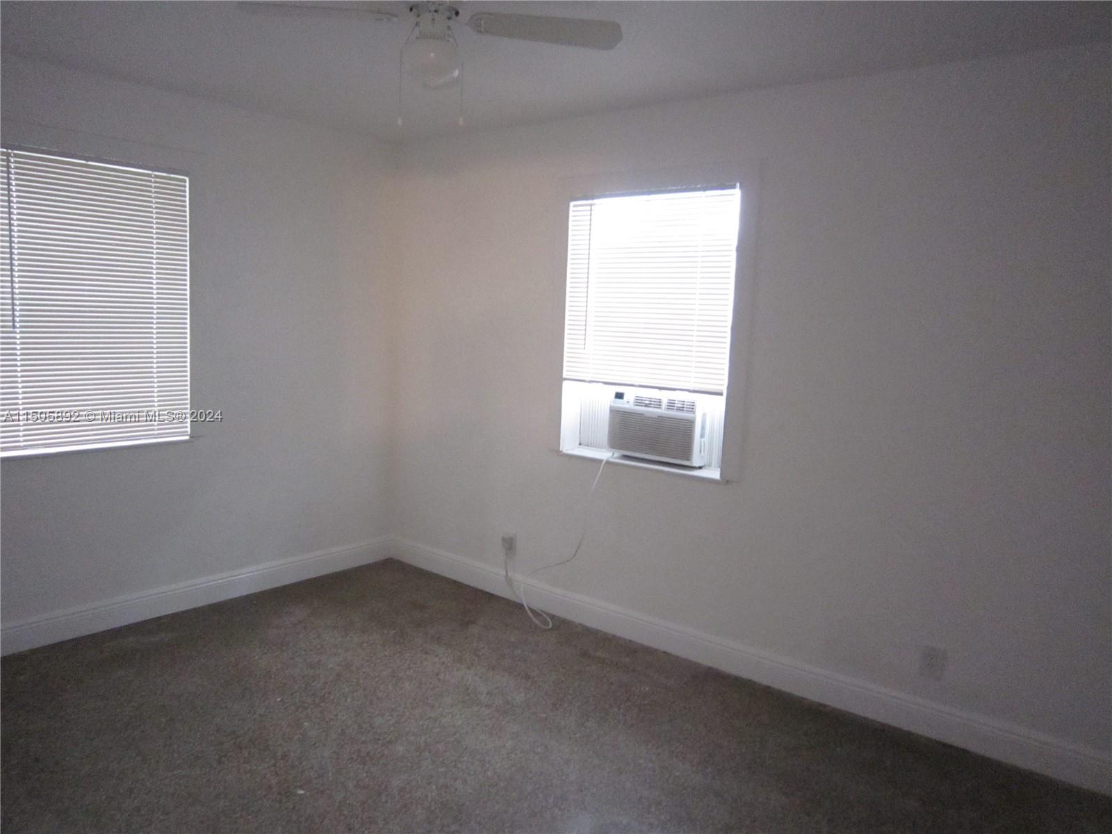 2039 Taylor St A, Hollywood, Florida 33020, 2 Bedrooms Bedrooms, ,1 BathroomBathrooms,Residentiallease,For Rent,2039 Taylor St A,A11505892