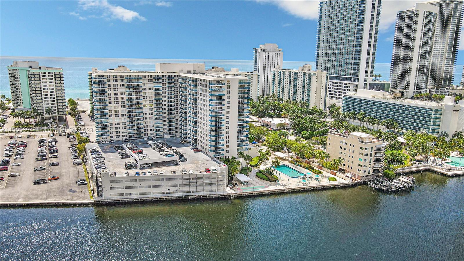 3800 S Ocean Dr #414 For Sale A11505894, FL