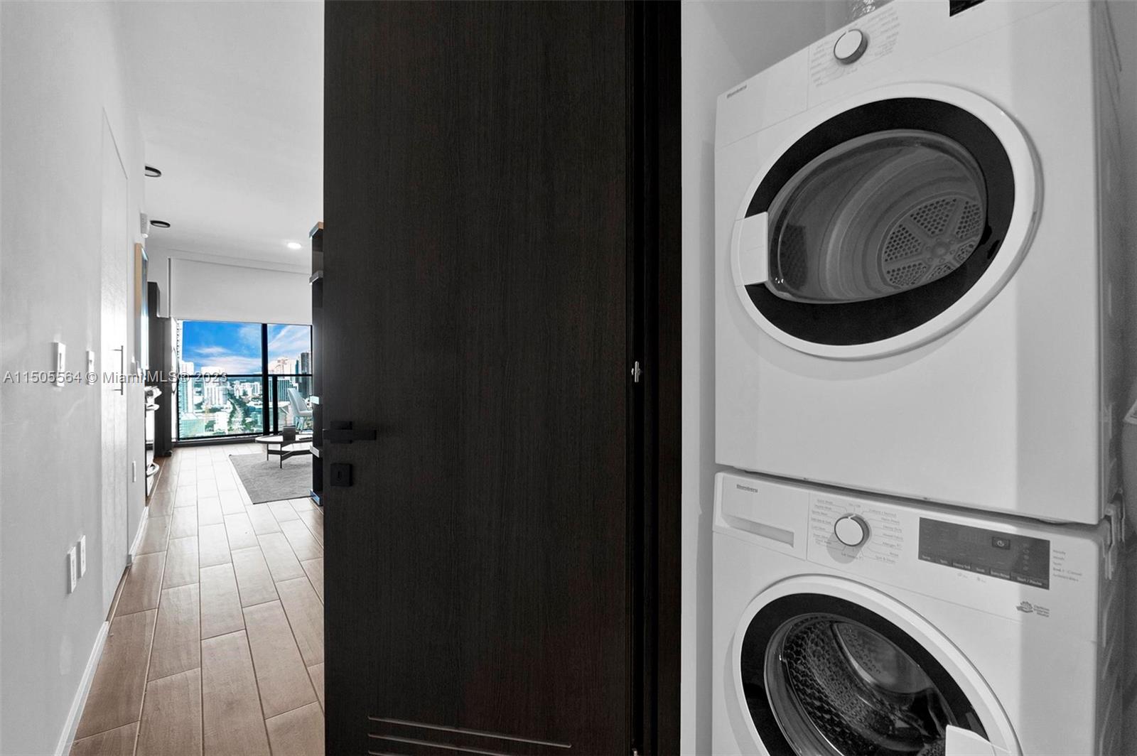 398 NE 5th St 2503, Miami, Florida 33132, ,1 BathroomBathrooms,Residential,For Sale,398 NE 5th St 2503,A11505564