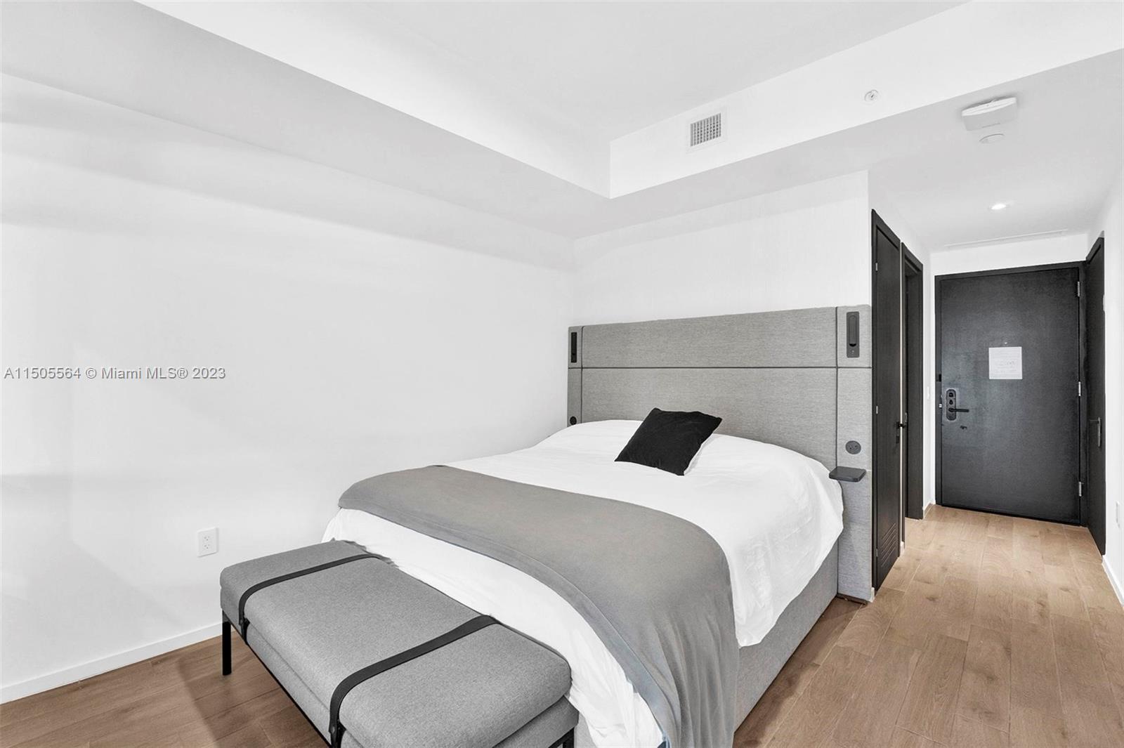 398 NE 5th St 2503, Miami, Florida 33132, ,1 BathroomBathrooms,Residential,For Sale,398 NE 5th St 2503,A11505564