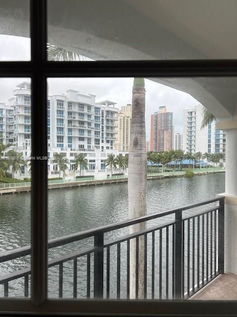 3135 NE 184th St 2304, Aventura, Florida 33160, 3 Bedrooms Bedrooms, ,2 BathroomsBathrooms,Residentiallease,For Rent,3135 NE 184th St 2304,A11503975