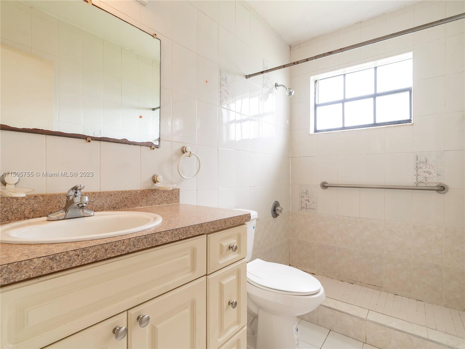 11932 180th St, Miami, FL, 33177 United States, 4 Bedrooms Bedrooms, ,1 BathroomBathrooms,Residential,For Sale,180th St,A11505755