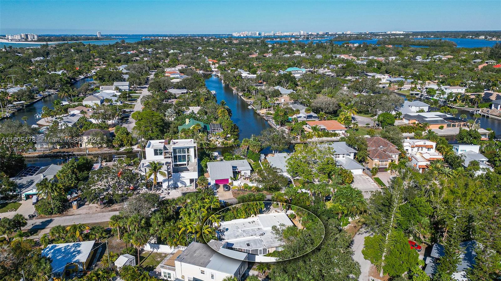 Siesta Key Village