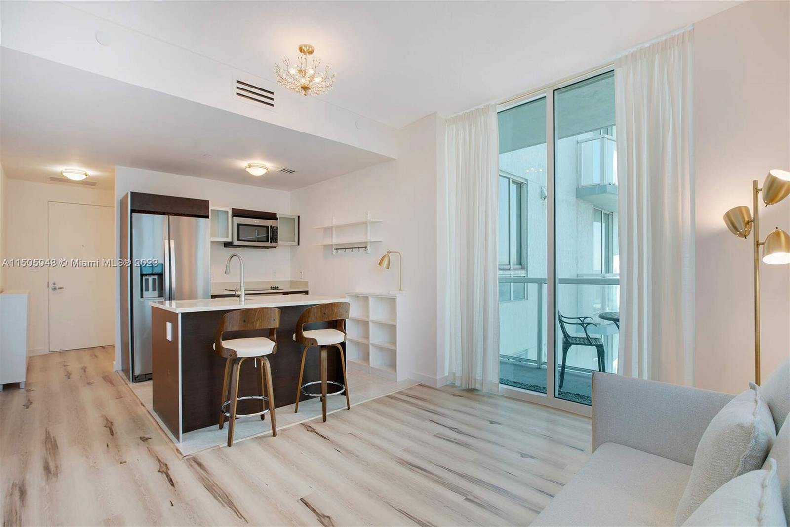 1900 N Bayshore Dr 2403, Miami, Florida 33132, 1 Bedroom Bedrooms, ,1 BathroomBathrooms,Residential,For Sale,1900 N Bayshore Dr 2403,A11505948
