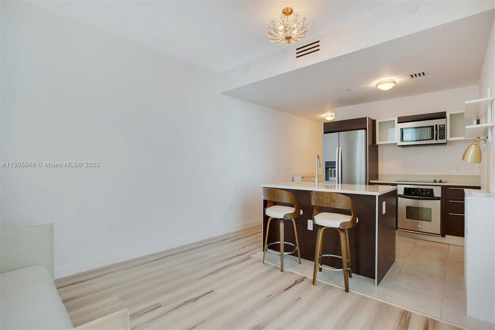 1900 N Bayshore Dr 2403, Miami, Florida 33132, 1 Bedroom Bedrooms, ,1 BathroomBathrooms,Residential,For Sale,1900 N Bayshore Dr 2403,A11505948