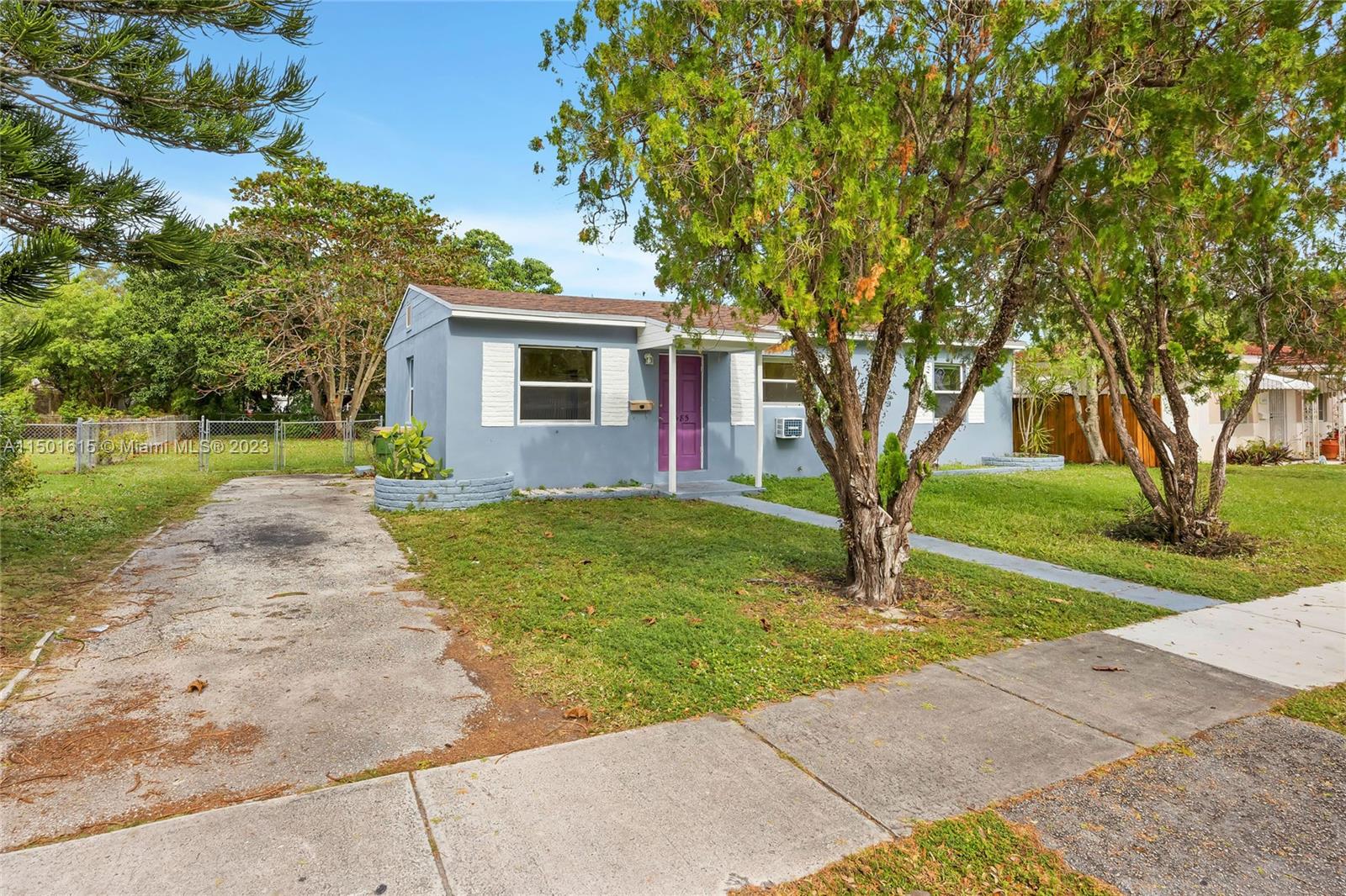 1485 NE 140th St, North Miami, Florida 33161, 3 Bedrooms Bedrooms, ,1 BathroomBathrooms,Residential,For Sale,1485 NE 140th St,A11501615