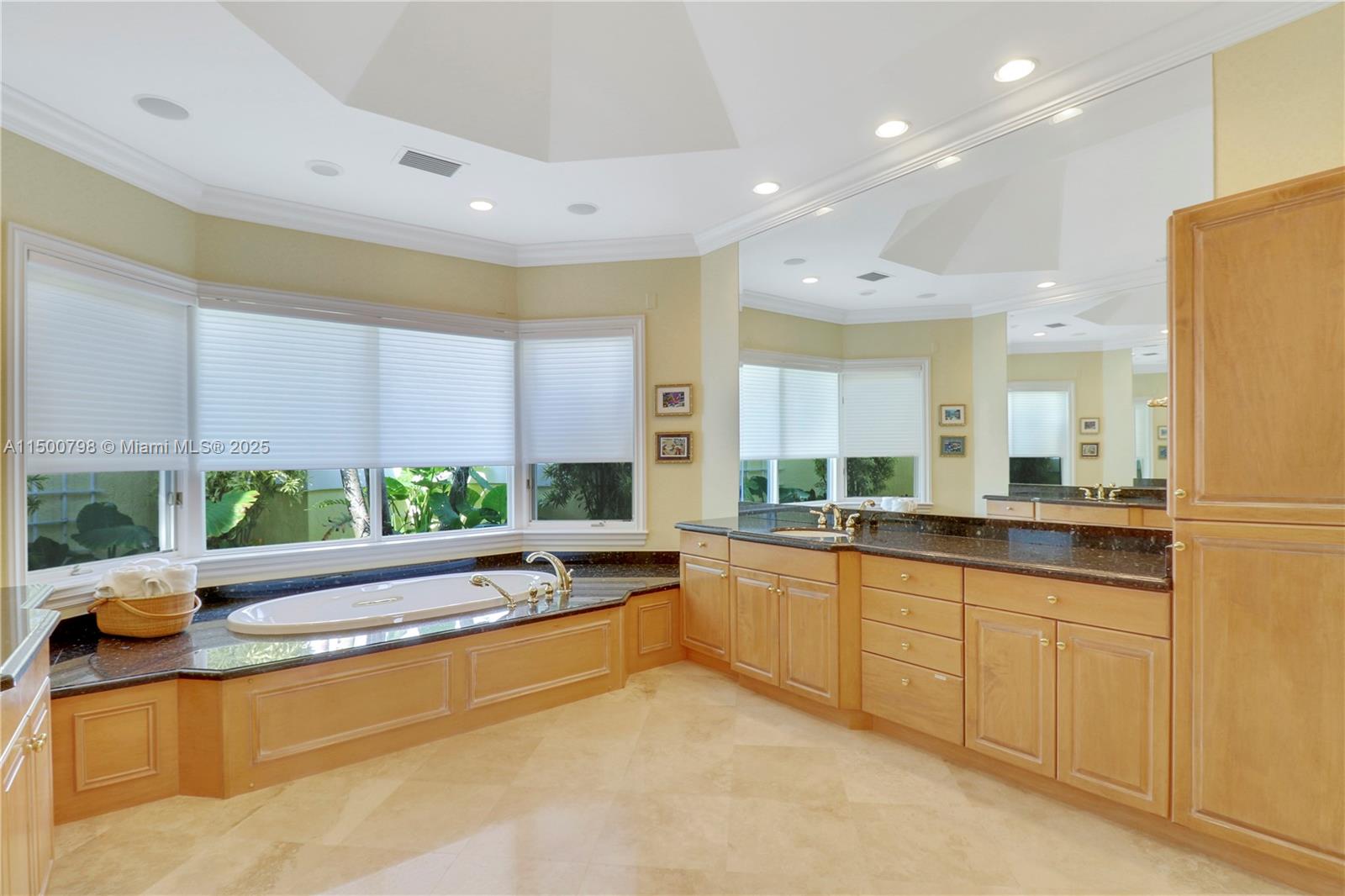 17571 Conch Bar Ave, Jupiter, FL, 33469 United States, 4 Bedrooms Bedrooms, ,5 BathroomsBathrooms,Residential,For Sale,Conch Bar Ave,A11500798
