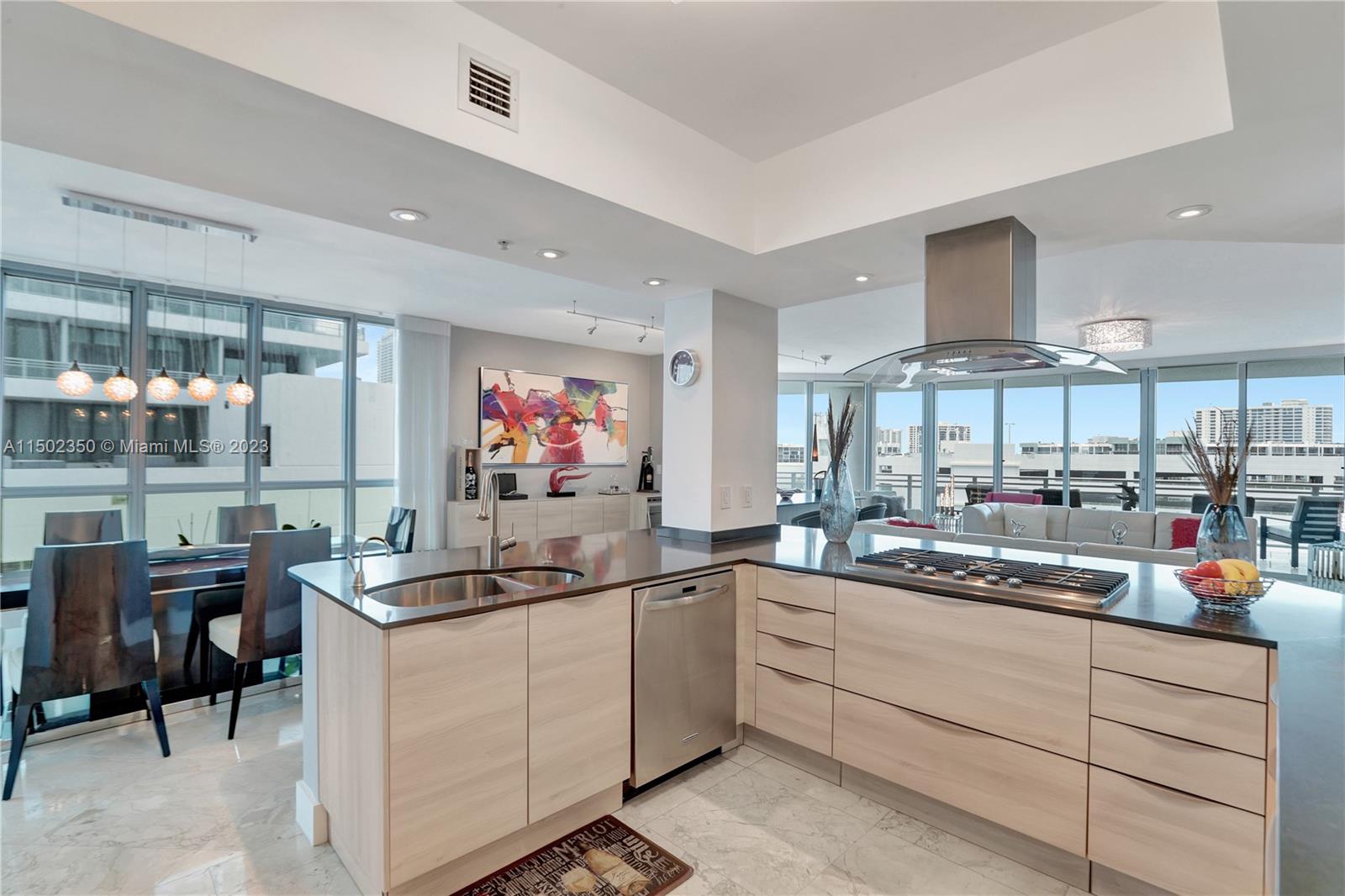 3535 Ocean Dr, Hollywood, FL, 33019 United States, 3 Bedrooms Bedrooms, ,3 BathroomsBathrooms,Residential,For Sale,Ocean Dr,A11502350