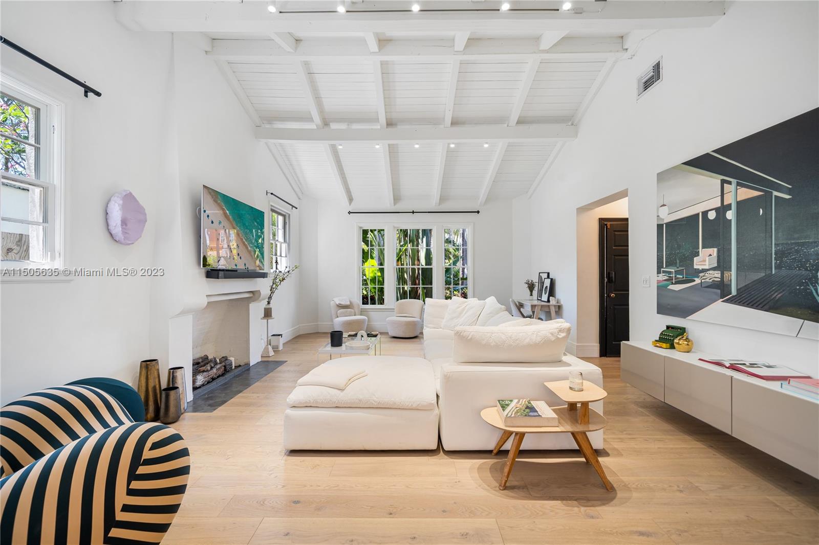 3747 Royal Palm Ave, Miami Beach, Florida 33140, 4 Bedrooms Bedrooms, ,4 BathroomsBathrooms,Residential,For Sale,3747 Royal Palm Ave,A11505635