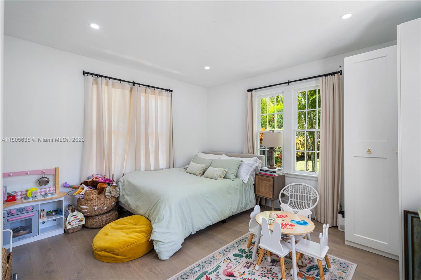 3747 Royal Palm Ave, Miami Beach, Florida 33140, 4 Bedrooms Bedrooms, ,4 BathroomsBathrooms,Residential,For Sale,3747 Royal Palm Ave,A11505635