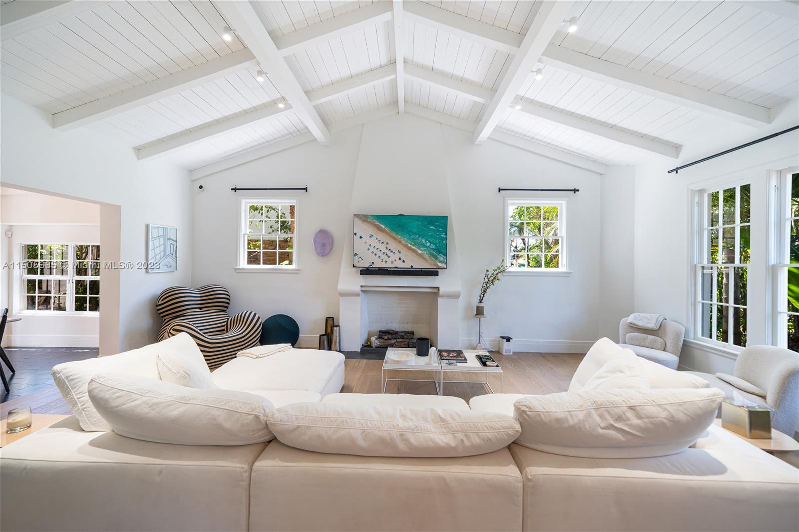 3747 Royal Palm Ave, Miami Beach, Florida 33140, 4 Bedrooms Bedrooms, ,4 BathroomsBathrooms,Residential,For Sale,3747 Royal Palm Ave,A11505635