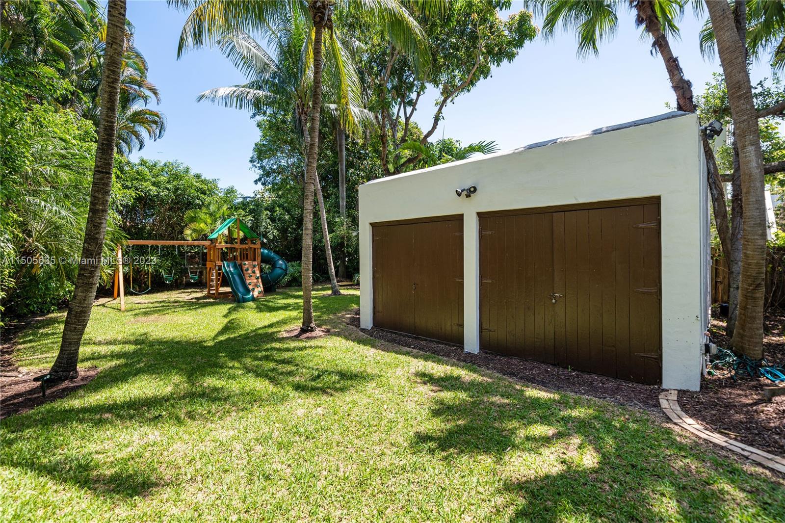 3747 Royal Palm Ave, Miami Beach, Florida 33140, 4 Bedrooms Bedrooms, ,4 BathroomsBathrooms,Residential,For Sale,3747 Royal Palm Ave,A11505635