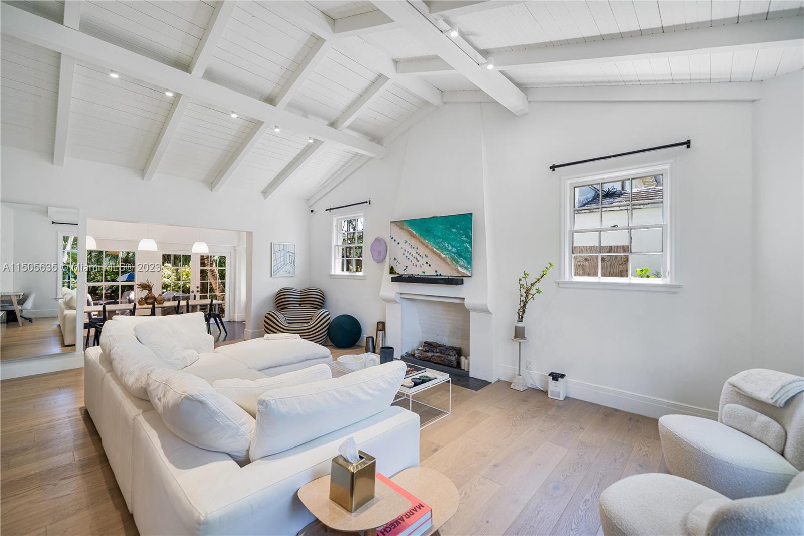 3747 Royal Palm Ave, Miami Beach, Florida 33140, 4 Bedrooms Bedrooms, ,4 BathroomsBathrooms,Residential,For Sale,3747 Royal Palm Ave,A11505635