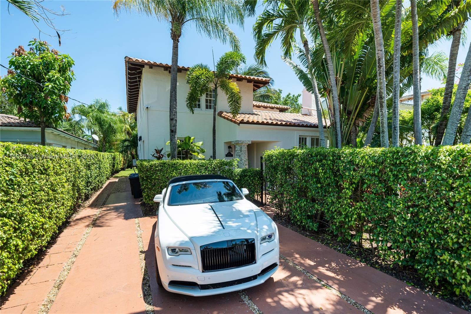 3747 Royal Palm Ave, Miami Beach, Florida 33140, 4 Bedrooms Bedrooms, ,4 BathroomsBathrooms,Residential,For Sale,3747 Royal Palm Ave,A11505635