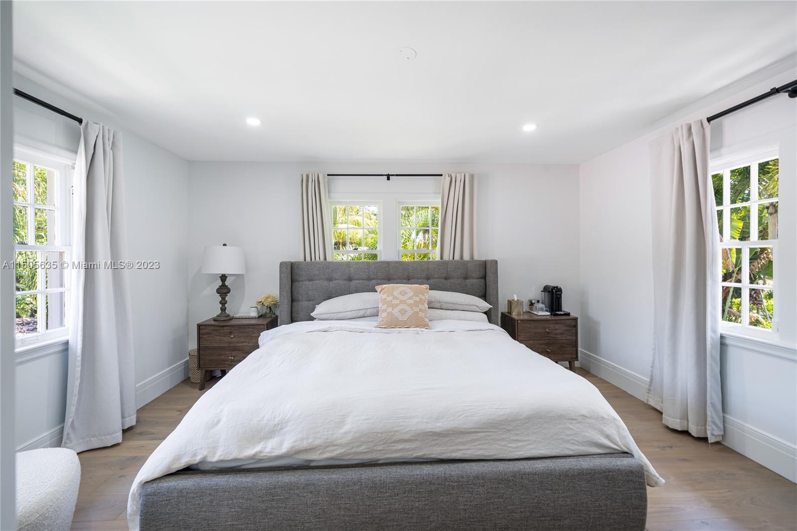 3747 Royal Palm Ave, Miami Beach, Florida 33140, 4 Bedrooms Bedrooms, ,4 BathroomsBathrooms,Residential,For Sale,3747 Royal Palm Ave,A11505635