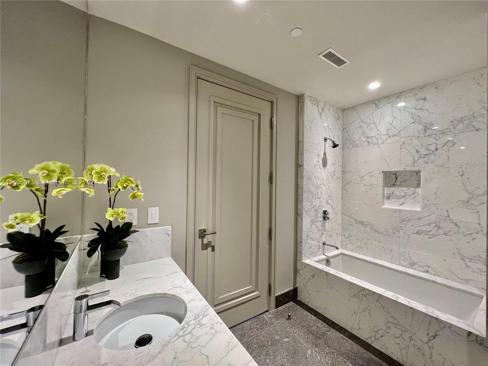 17901 Collins Ave 3103, Sunny Isles Beach, Florida 33160, 4 Bedrooms Bedrooms, ,5 BathroomsBathrooms,Residential,For Sale,17901 Collins Ave 3103,A11506075