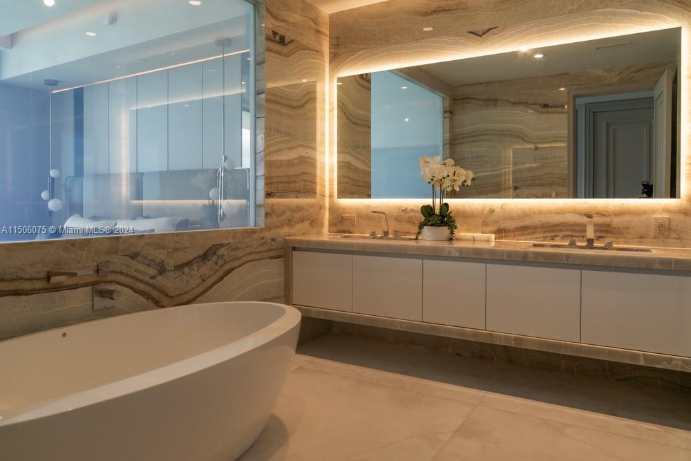 17901 Collins Ave 3103, Sunny Isles Beach, Florida 33160, 4 Bedrooms Bedrooms, ,5 BathroomsBathrooms,Residential,For Sale,17901 Collins Ave 3103,A11506075