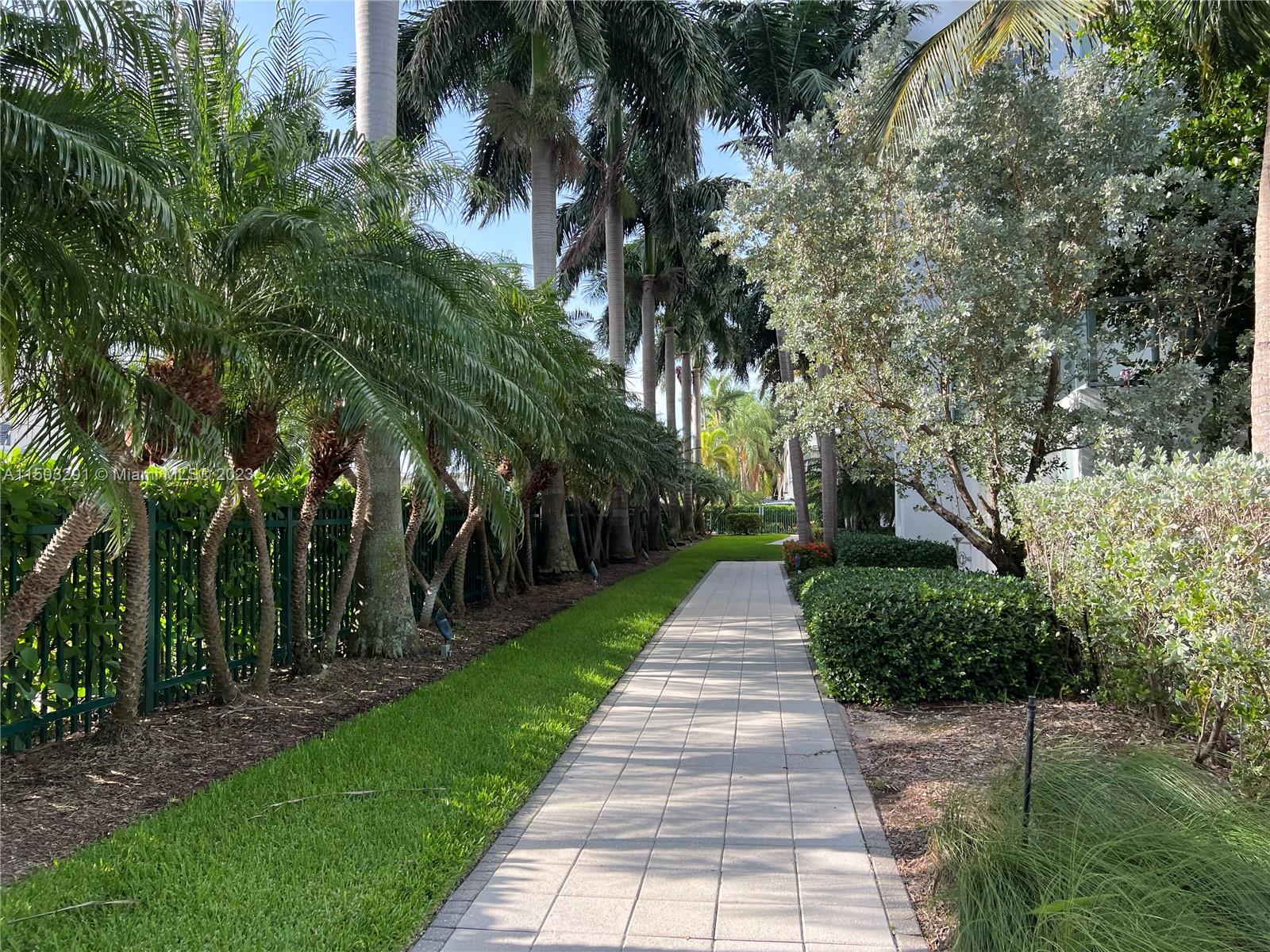 7928 East Dr 705, North Bay Village, Florida 33141, 2 Bedrooms Bedrooms, ,3 BathroomsBathrooms,Residential,For Sale,7928 East Dr 705,A11503291