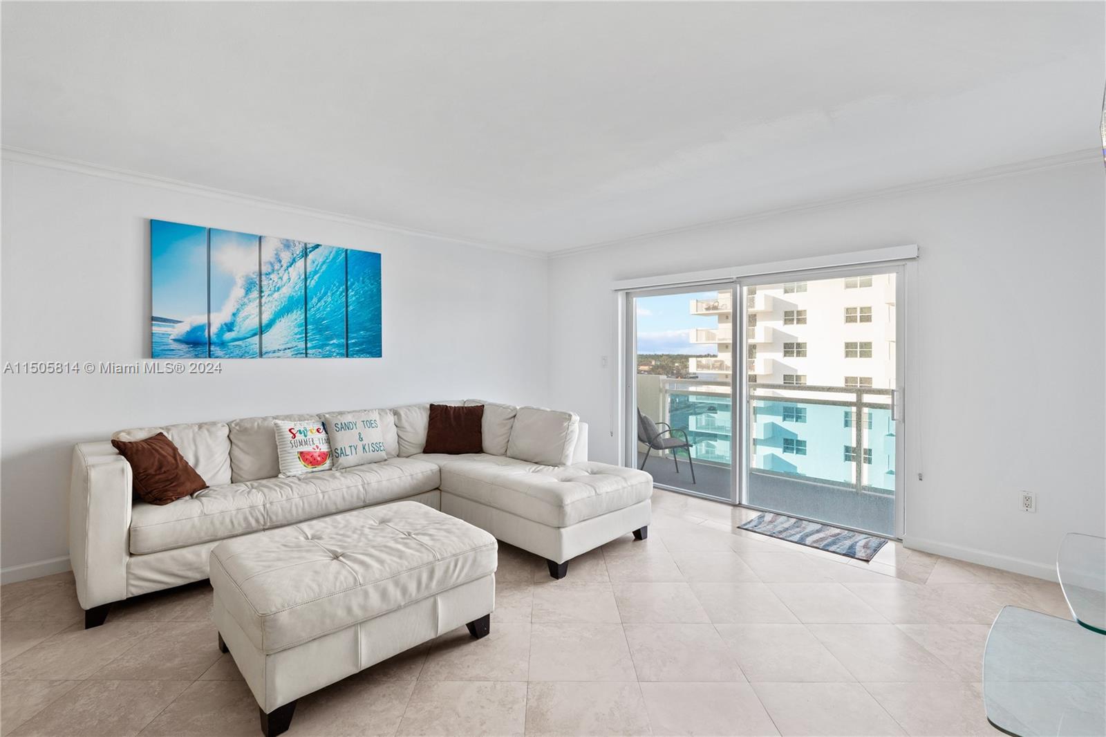 1701 S Ocean Dr 702, Hollywood, Florida 33019, 2 Bedrooms Bedrooms, ,2 BathroomsBathrooms,Residential,For Sale,1701 S Ocean Dr 702,A11505814