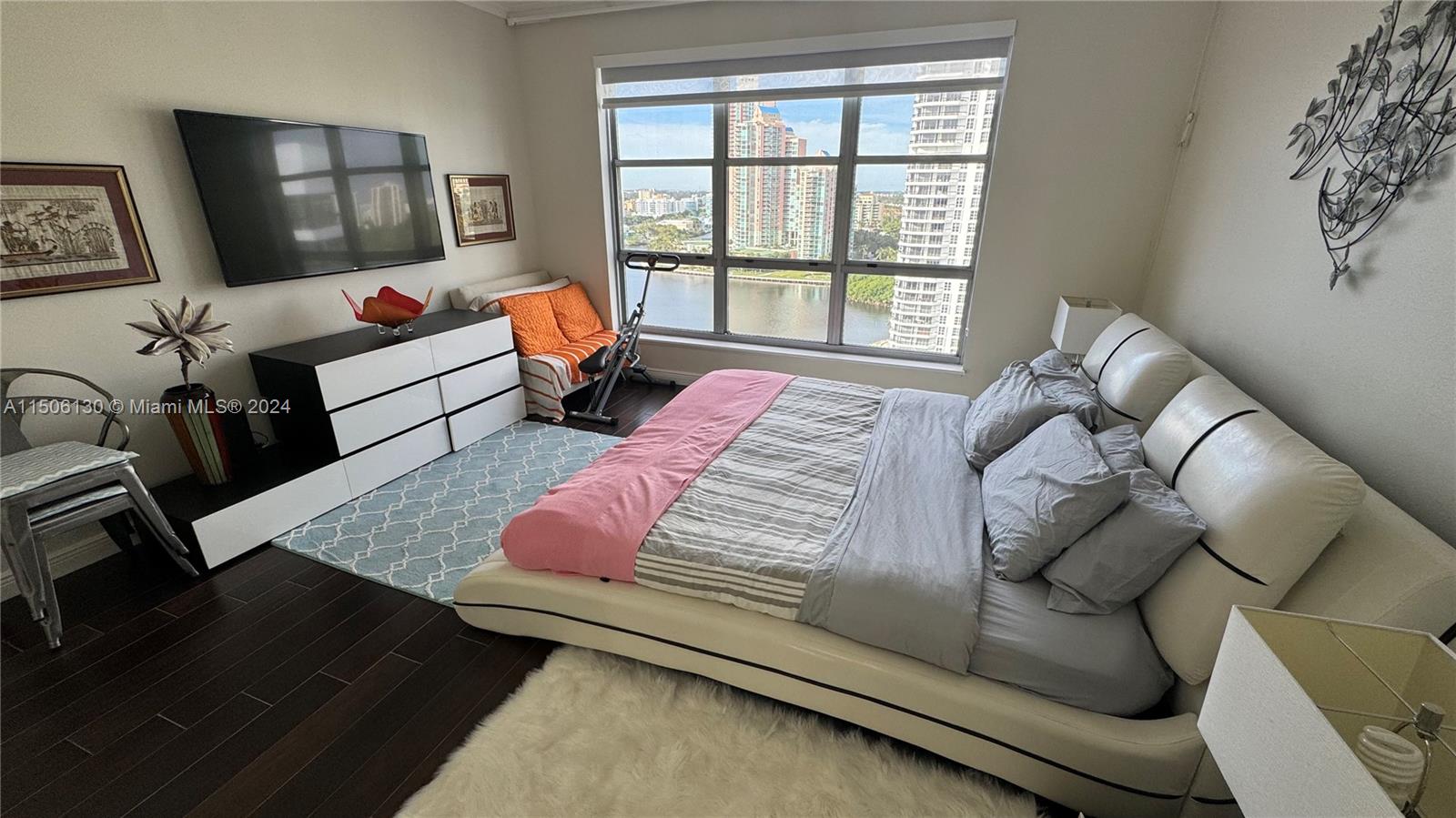 3600 Mystic Pointe Dr PH1, Aventura, Florida 33180, 2 Bedrooms Bedrooms, ,2 BathroomsBathrooms,Residential,For Sale,3600 Mystic Pointe Dr PH1,A11506130