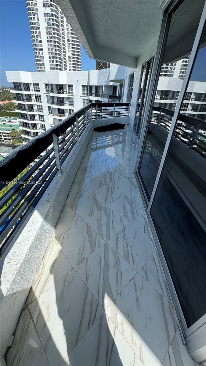 3600 Mystic Pointe Dr, Aventura, FL, 33180 United States, 2 Bedrooms Bedrooms, ,2 BathroomsBathrooms,Residential,For Sale,Mystic Pointe Dr,A11506130