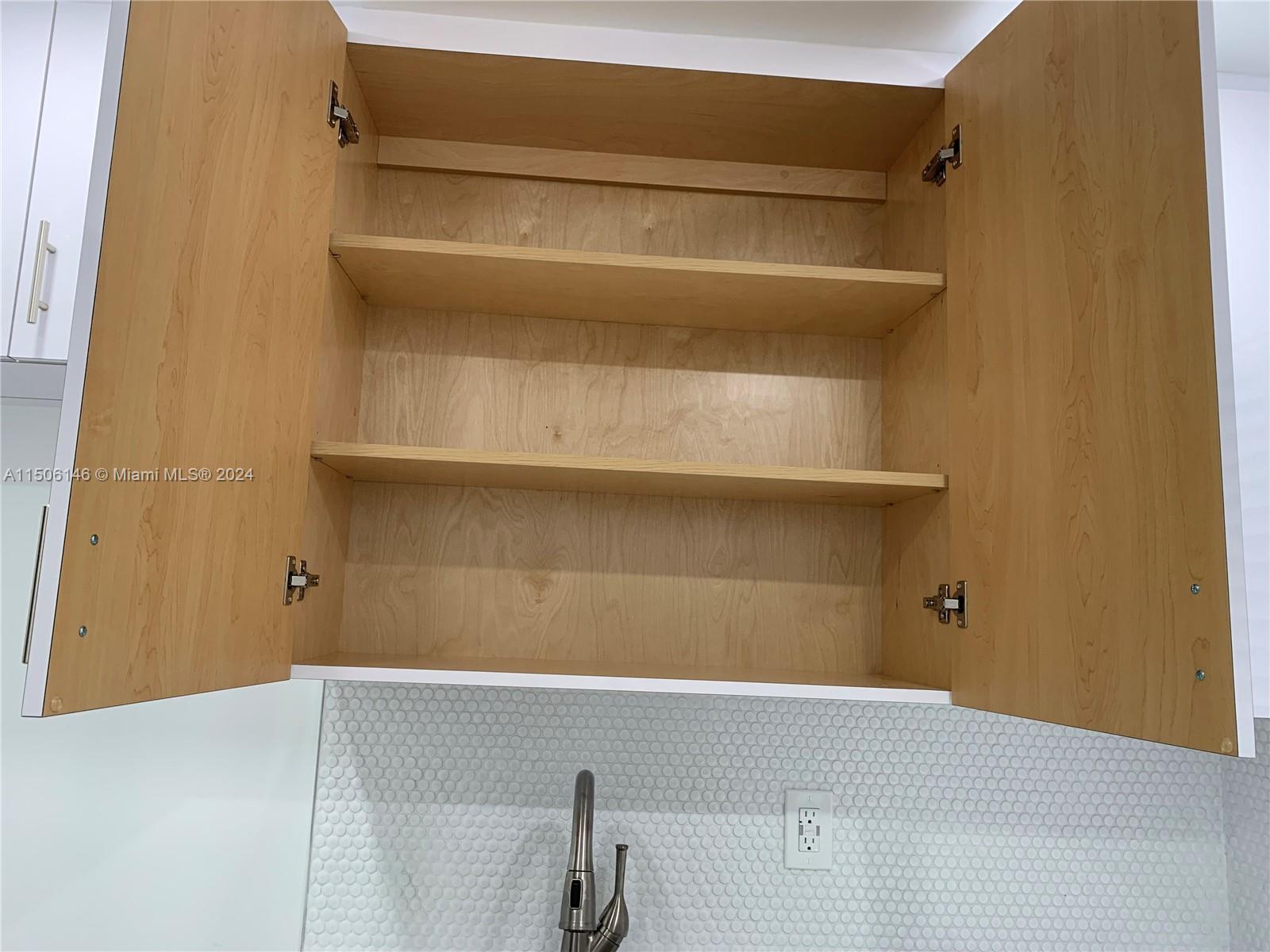 1230 NE 139th St 405, North Miami, Florida 33161, 1 Bedroom Bedrooms, ,1 BathroomBathrooms,Residential,For Sale,1230 NE 139th St 405,A11506146