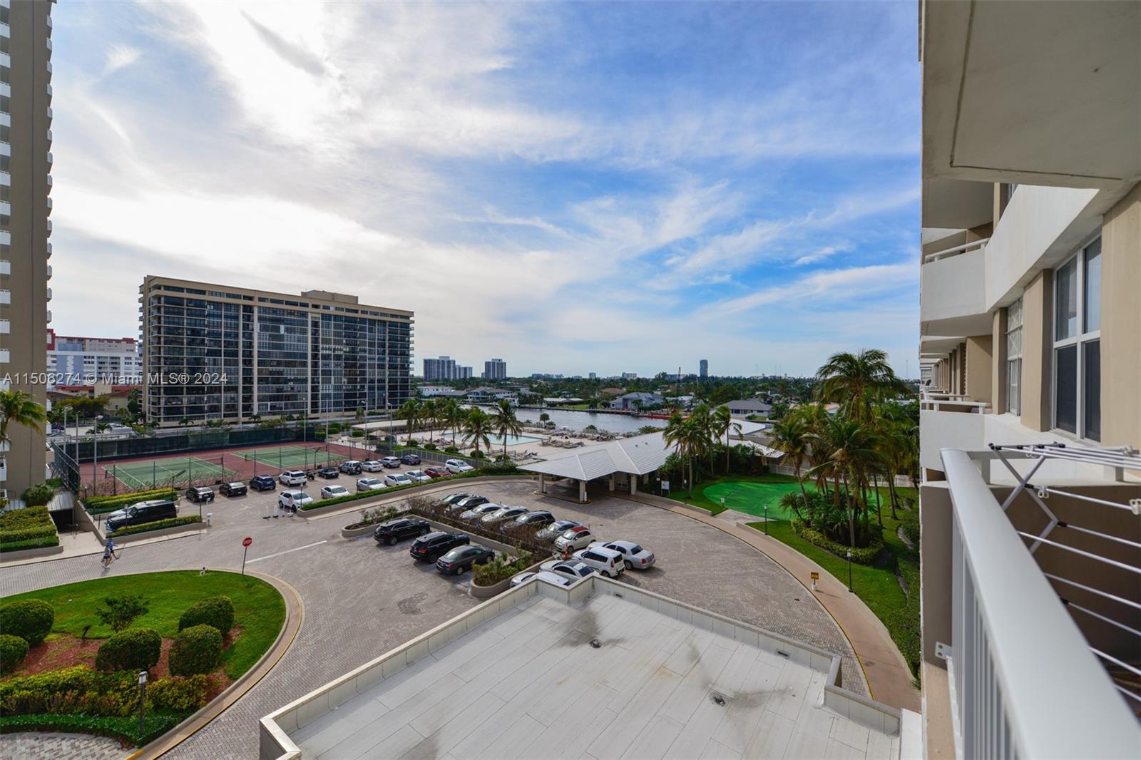 1965 S Ocean Dr 5E, Hallandale Beach, Florida 33009, 1 Bedroom Bedrooms, ,1 BathroomBathrooms,Residentiallease,For Rent,1965 S Ocean Dr 5E,A11506274