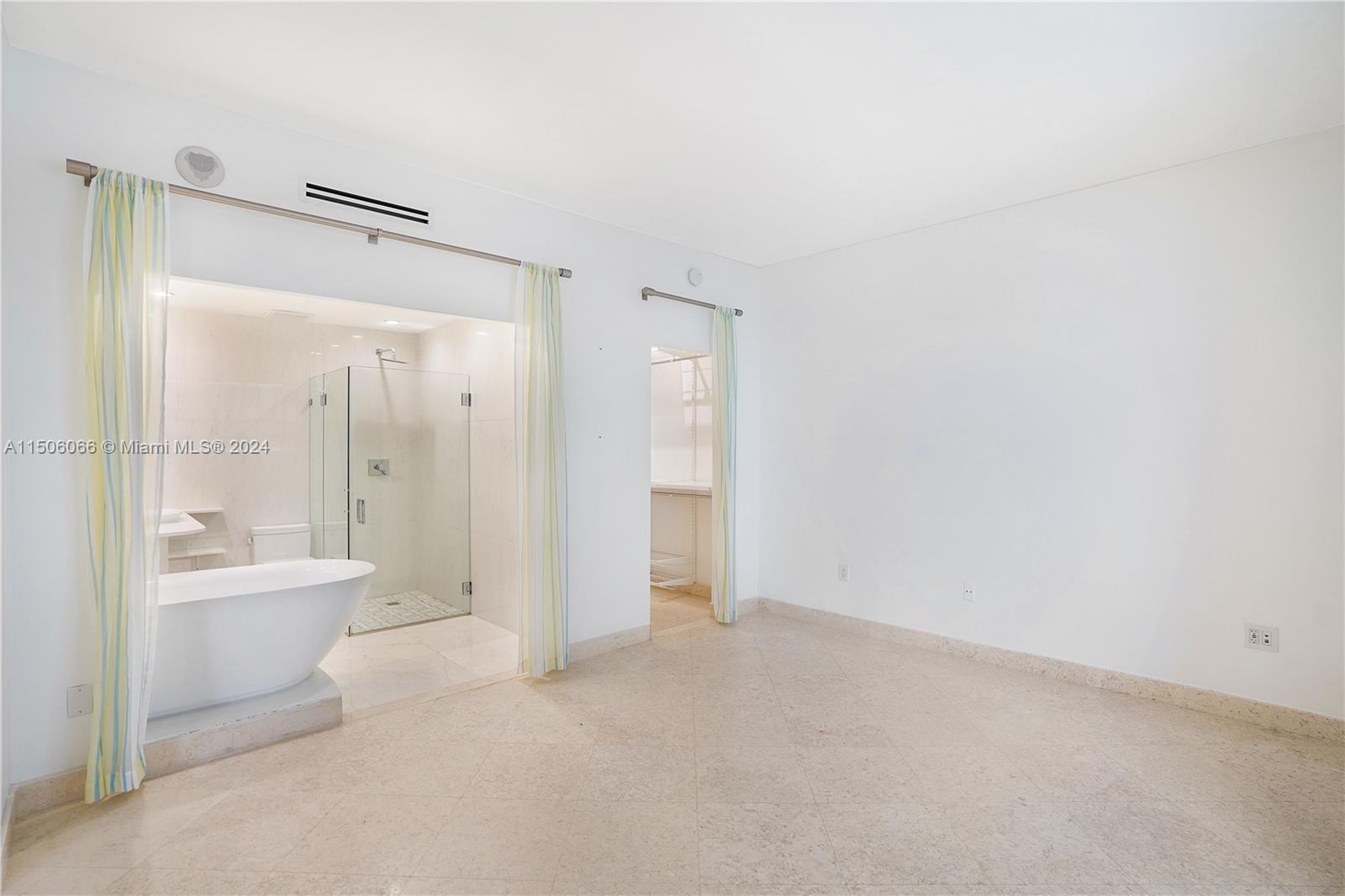 10185 Collins Ave PH20, Bal Harbour, Florida 33154, 2 Bedrooms Bedrooms, ,2 BathroomsBathrooms,Residential,For Sale,10185 Collins Ave PH20,A11506066