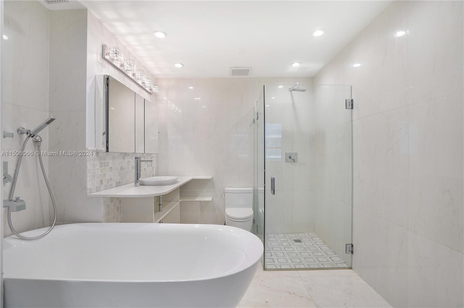 10185 Collins Ave PH20, Bal Harbour, Florida 33154, 2 Bedrooms Bedrooms, ,2 BathroomsBathrooms,Residential,For Sale,10185 Collins Ave PH20,A11506066