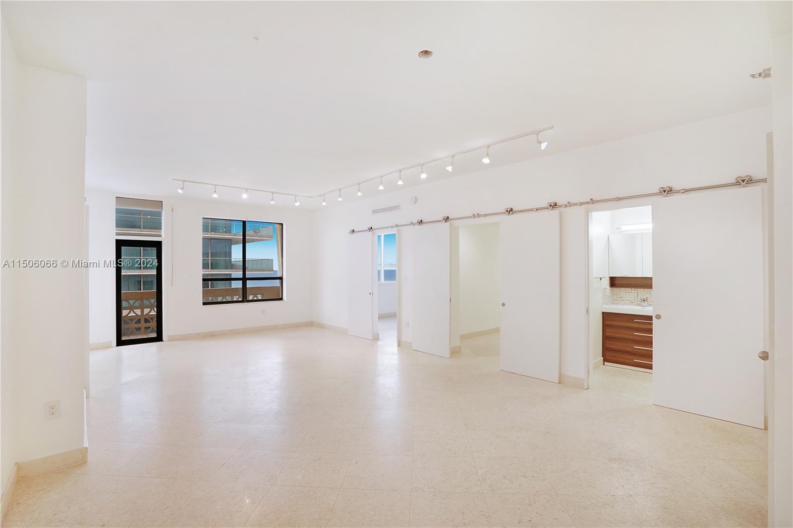 10185 Collins Ave PH20, Bal Harbour, Florida 33154, 2 Bedrooms Bedrooms, ,2 BathroomsBathrooms,Residential,For Sale,10185 Collins Ave PH20,A11506066