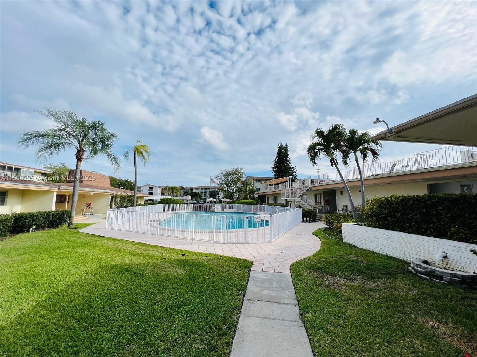 17000 14th Ave, North Miami Beach, FL, 33162 United States, 2 Bedrooms Bedrooms, ,1 BathroomBathrooms,Residential,For Sale,14th Ave,A11506295