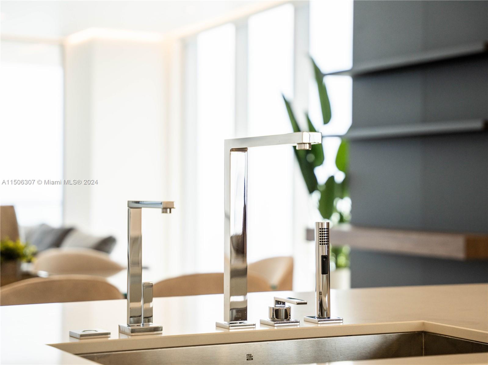 18501 Collins Ave 1104, Sunny Isles Beach, Florida 33160, 4 Bedrooms Bedrooms, ,5 BathroomsBathrooms,Residential,For Sale,18501 Collins Ave 1104,A11506307