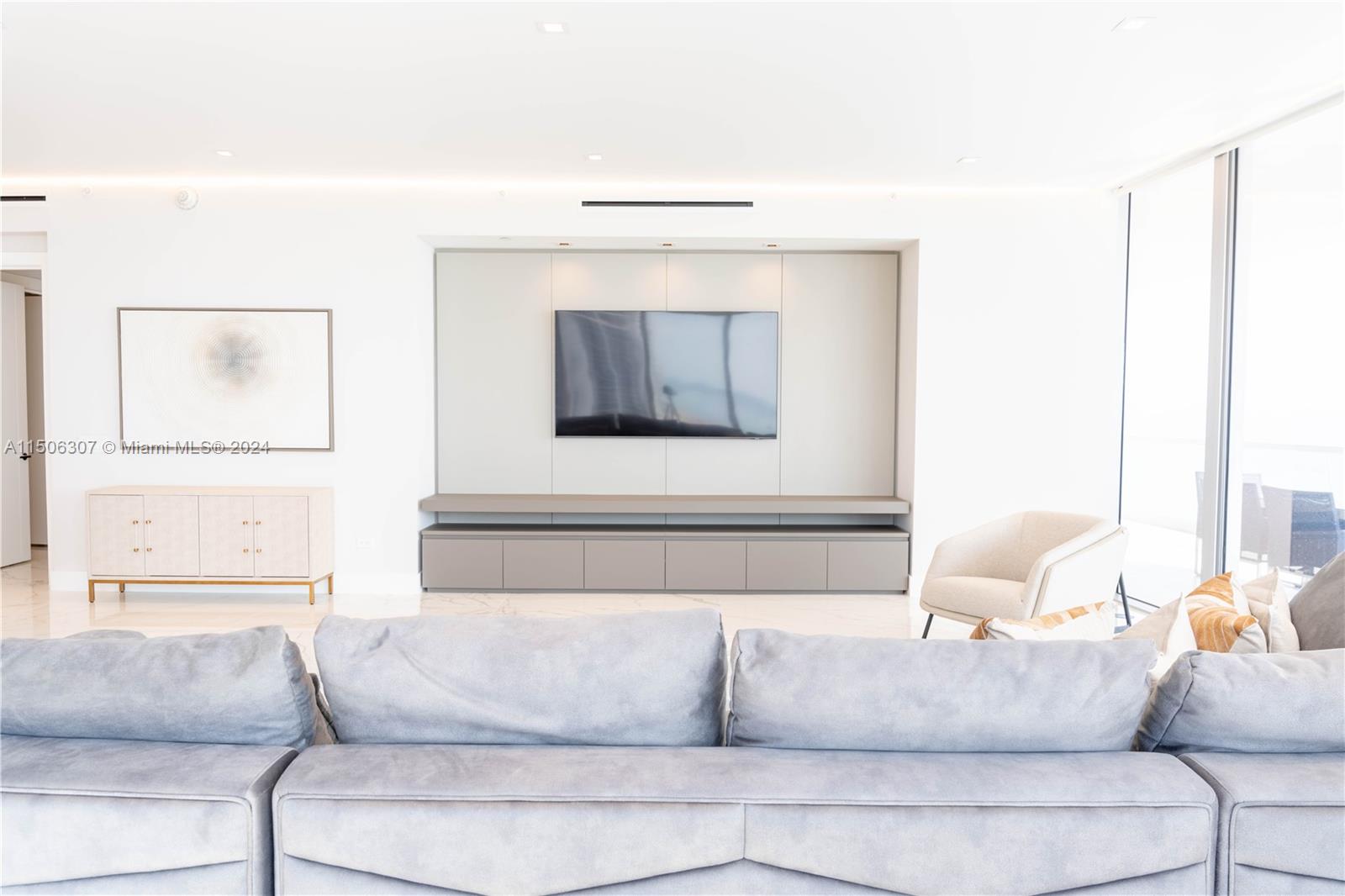 18501 Collins Ave 1104, Sunny Isles Beach, Florida 33160, 4 Bedrooms Bedrooms, ,5 BathroomsBathrooms,Residential,For Sale,18501 Collins Ave 1104,A11506307