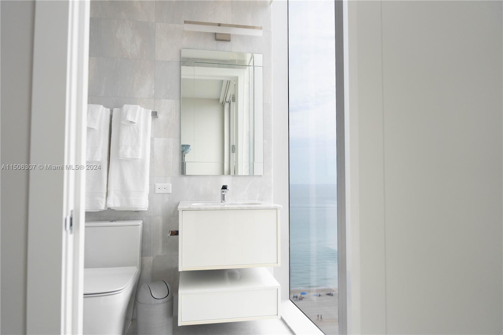 18501 Collins Ave, Sunny Isles Beach, FL, 33160 United States, 4 Bedrooms Bedrooms, ,5 BathroomsBathrooms,Residential,For Sale,Collins Ave,A11506307