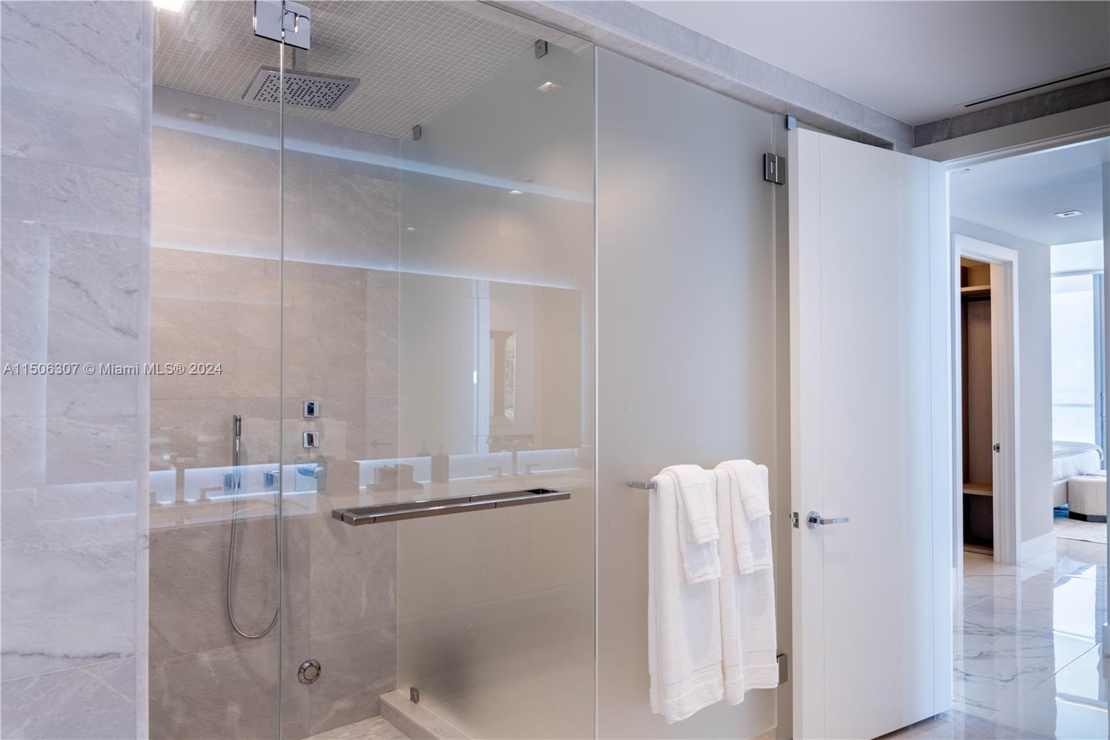 18501 Collins Ave 1104, Sunny Isles Beach, Florida 33160, 4 Bedrooms Bedrooms, ,5 BathroomsBathrooms,Residential,For Sale,18501 Collins Ave 1104,A11506307