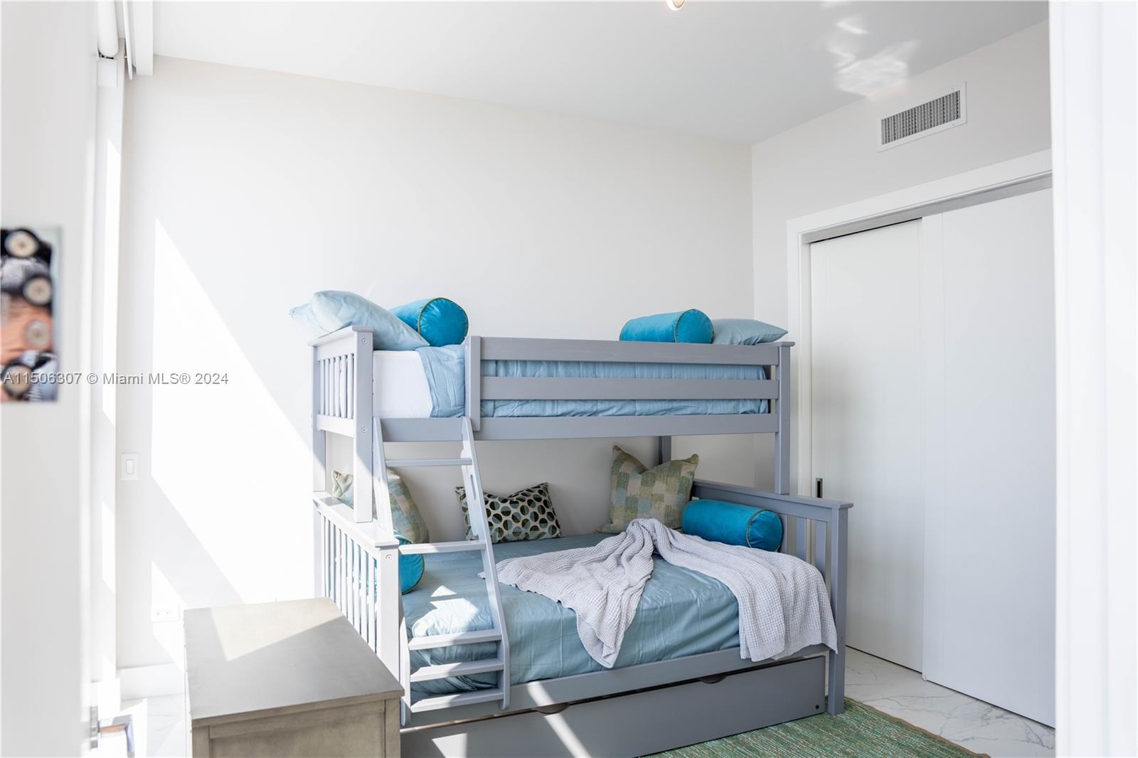 18501 Collins Ave 1104, Sunny Isles Beach, Florida 33160, 4 Bedrooms Bedrooms, ,5 BathroomsBathrooms,Residential,For Sale,18501 Collins Ave 1104,A11506307