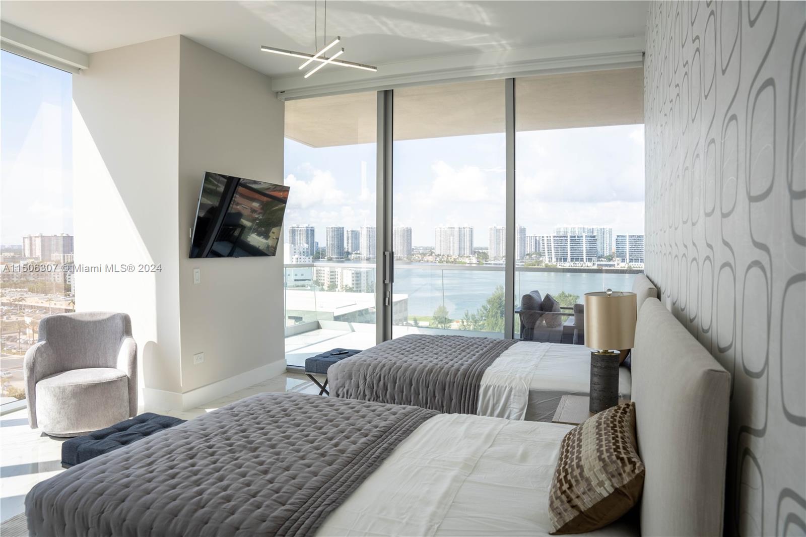 18501 Collins Ave, Sunny Isles Beach, FL, 33160 United States, 4 Bedrooms Bedrooms, ,5 BathroomsBathrooms,Residential,For Sale,Collins Ave,A11506307